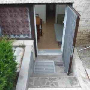 Apartamento Garden Basement - Seminterrato Max 4 Ospiti - Vicino Aeroporto E Fiera, Fiumicino